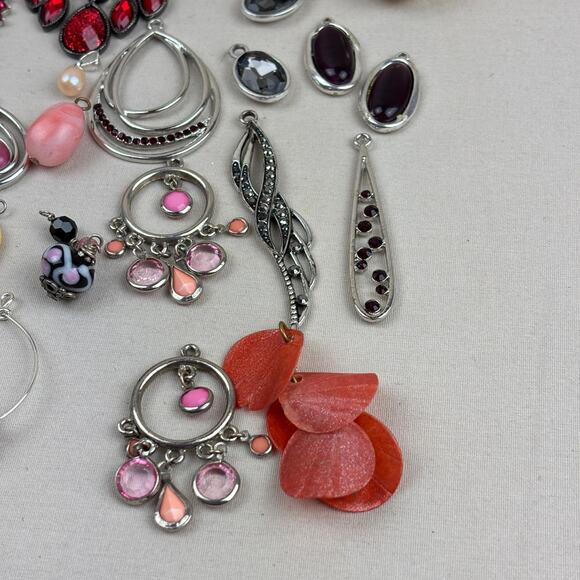 Pendant Charm Craft Jewelry Lot - 80+ Glass Stone Red Pink Purple Orange Variety - Picture 11 of 11